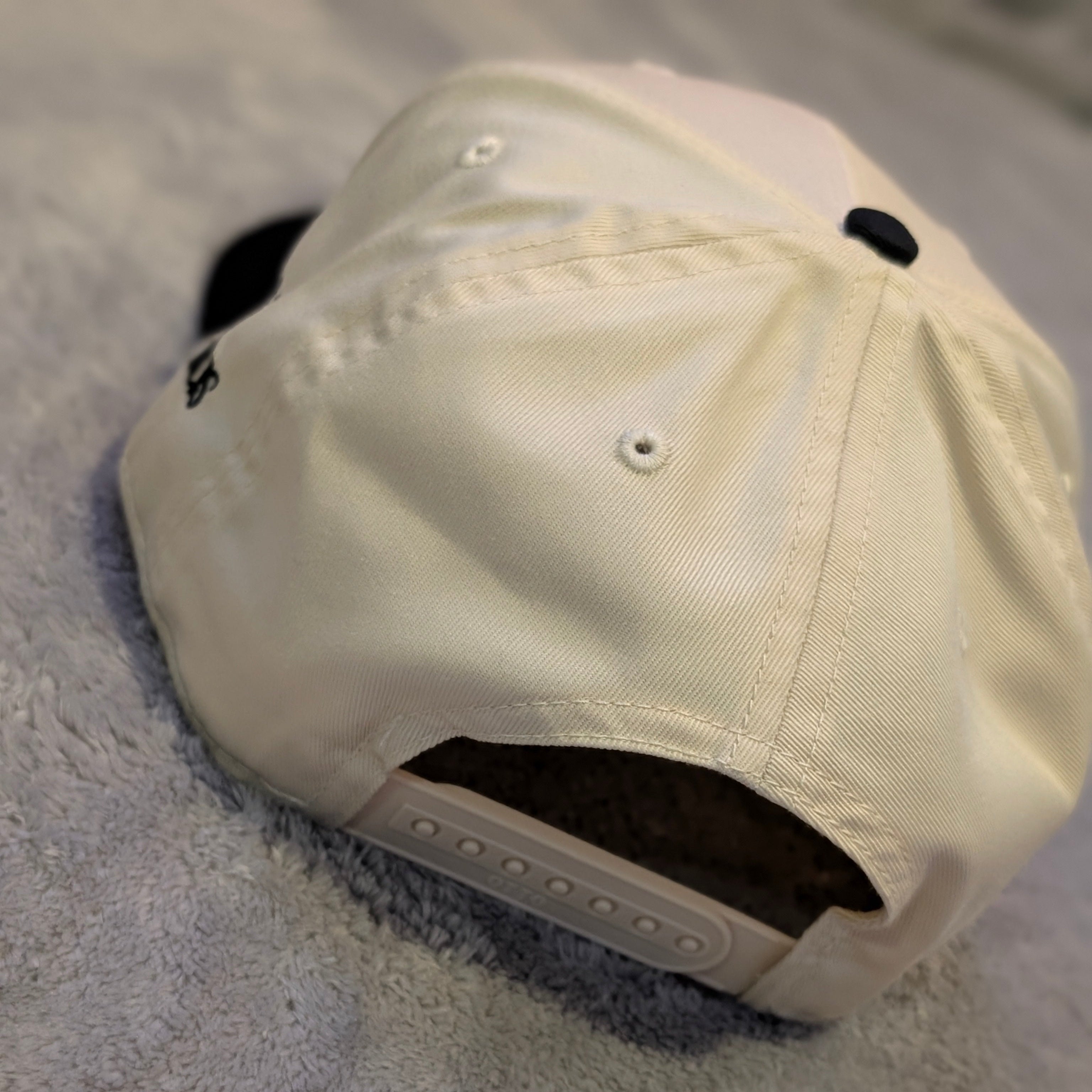 Do More Cap (black/white)